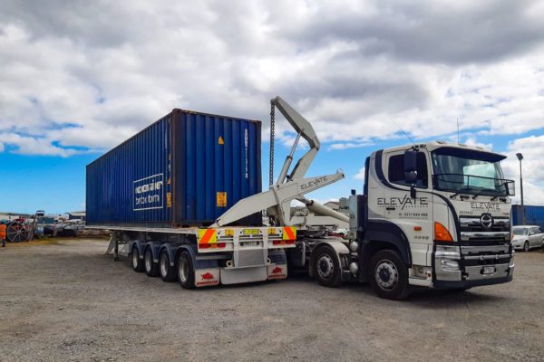 elevate_crane_truck_services_container_transport